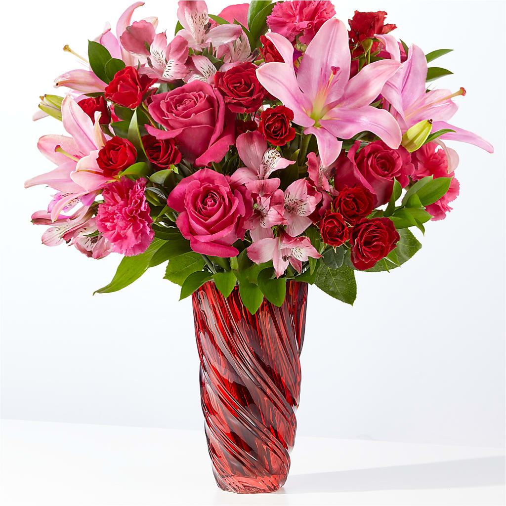 In Love Bouquet with Luxe Swirl Vase – Southern Utah Floral, Washington UT