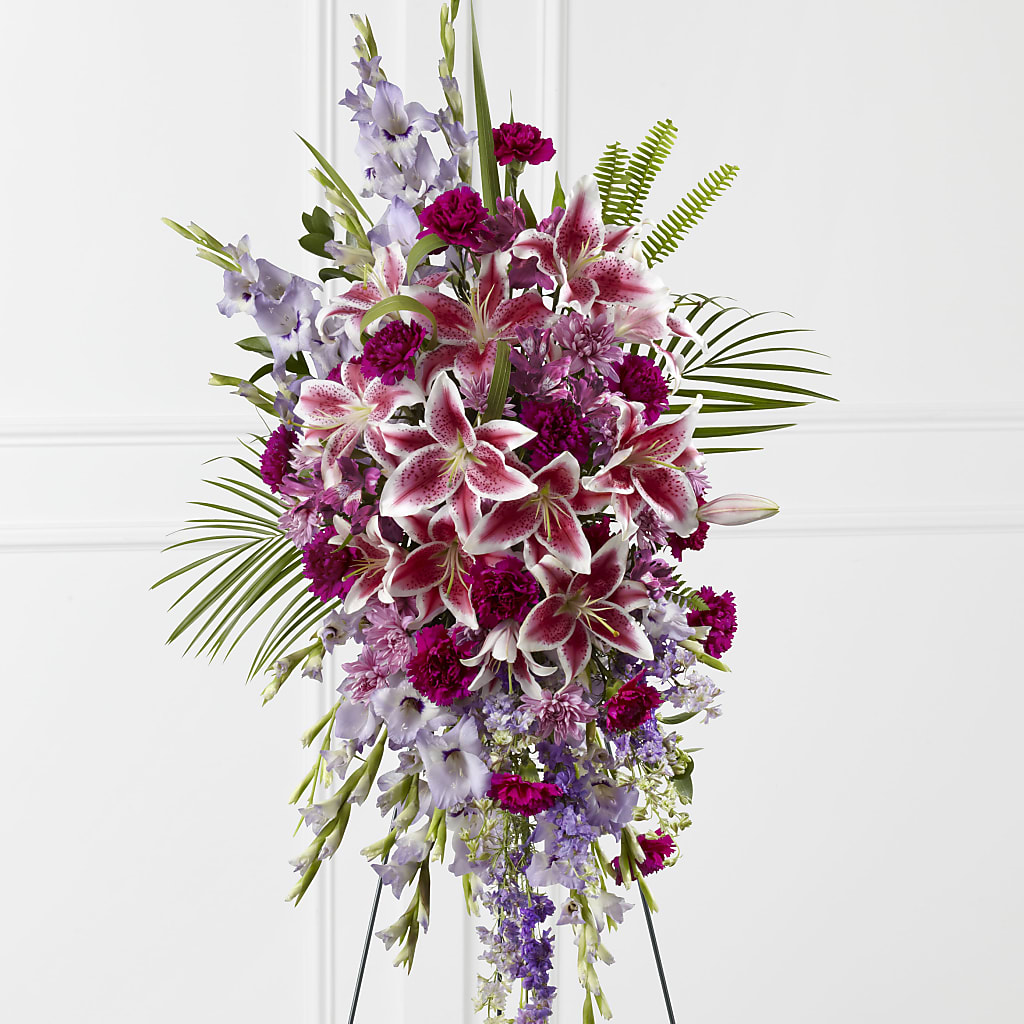 Tender Touch Standing Spray – Southern Utah Floral, Washington UT