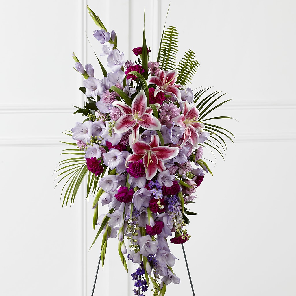 Tender Touch Standing Spray – Southern Utah Floral, Washington UT