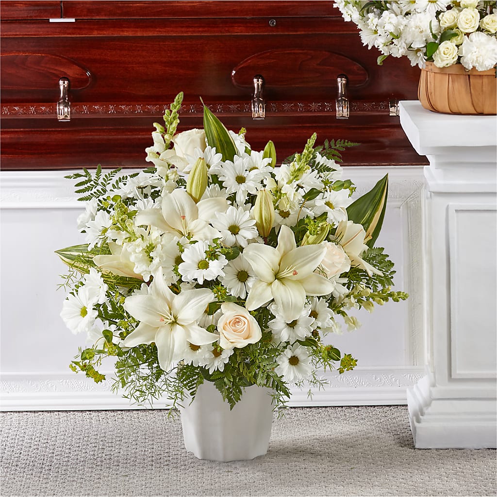 Thoughts of Tranquility Floor Basket – Southern Utah Floral, Washington UT