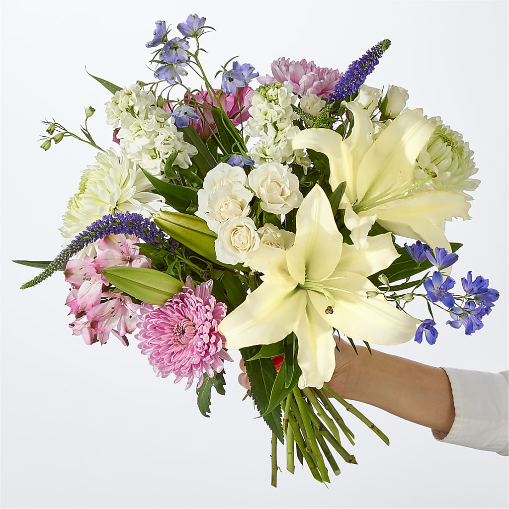 Winter Celebration Bouquet –  Southern Utah Floral, Washington UT