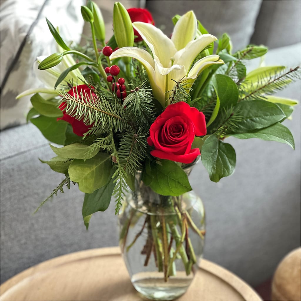 Sparkling Snowflakes Bouquet –  Southern Utah Floral, Washington UT