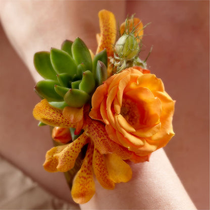 Irresistible Love Wrist Corsage –  Southern Utah Floral, Washington UT